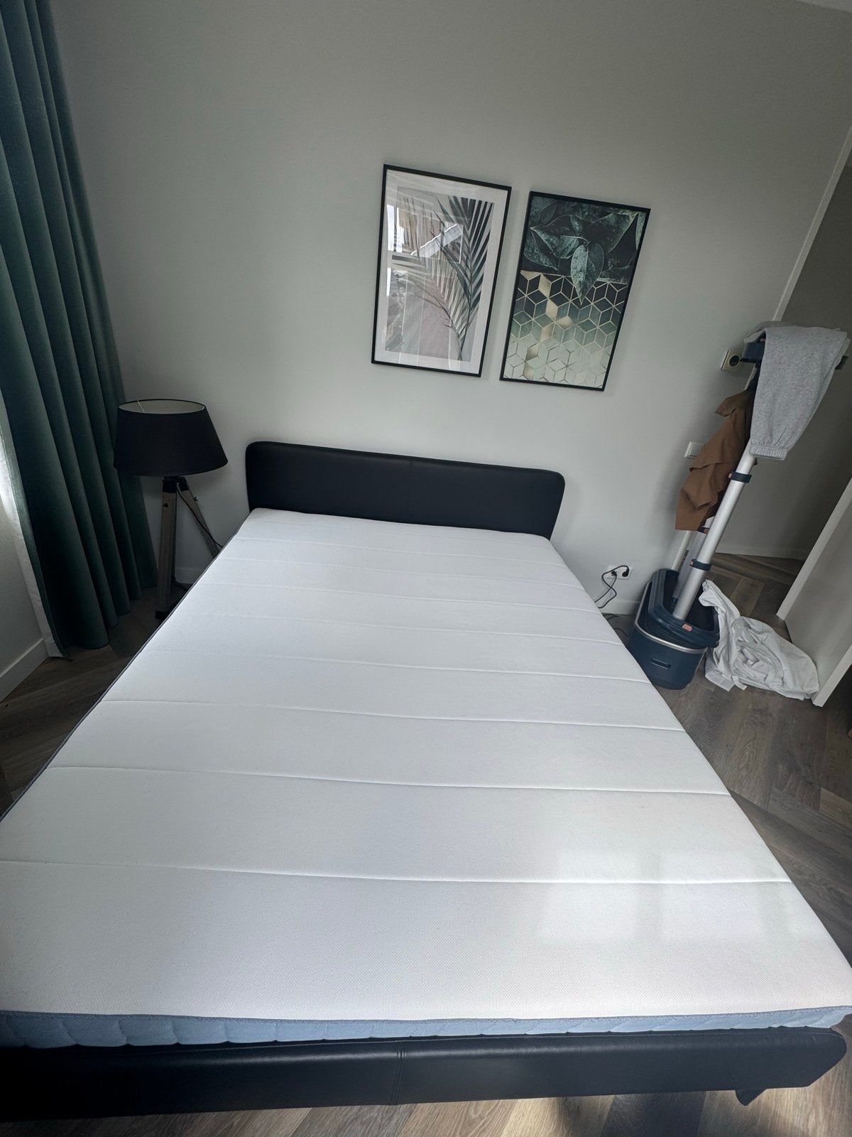 NIEUW: Prachtig bed donkerblauw (160x200), Ophalen, Overige materialen, Blauw, Tweepersoons