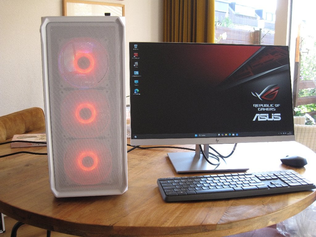 Game PC i7 8700k-4.7-GHZ-GTX 1070 8GB-1TB-256 SD-16GB, Computers en Software, Ophalen, Zo goed als nieuw, Gaming, HDD