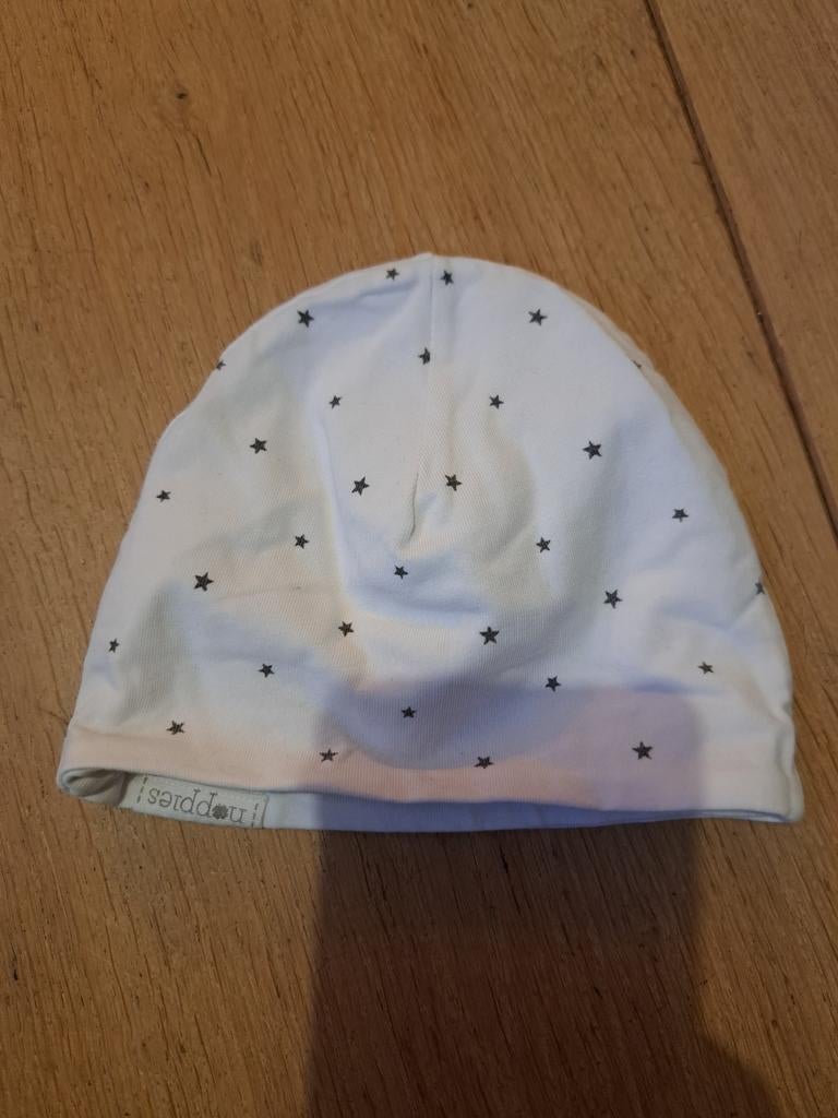 Mutsje noppies, Kinderen en Baby's, Babykleding | Mutsen, Sjaals en Wanten, Maat 50, Jongetje of Meisje, Ophalen of Verzenden