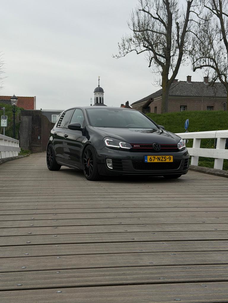 Golf 6 GTI Stage 1+ (279pk)|NAP|Nieuwe apk | org. Nederlands, Auto's, Voorwielaandrijving, Stof, 4 cilinders, Overige kleuren