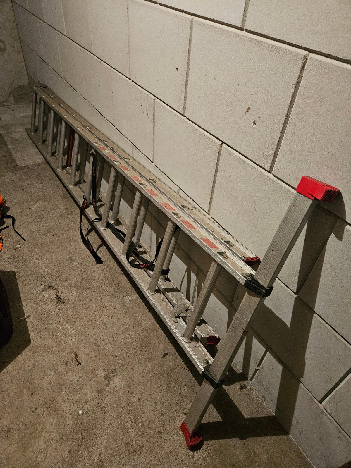Altrex ladder - 20 sporten op te halen in Delft, Ophalen, Gebruikt, Ladder, Opvouwbaar of Inschuifbaar