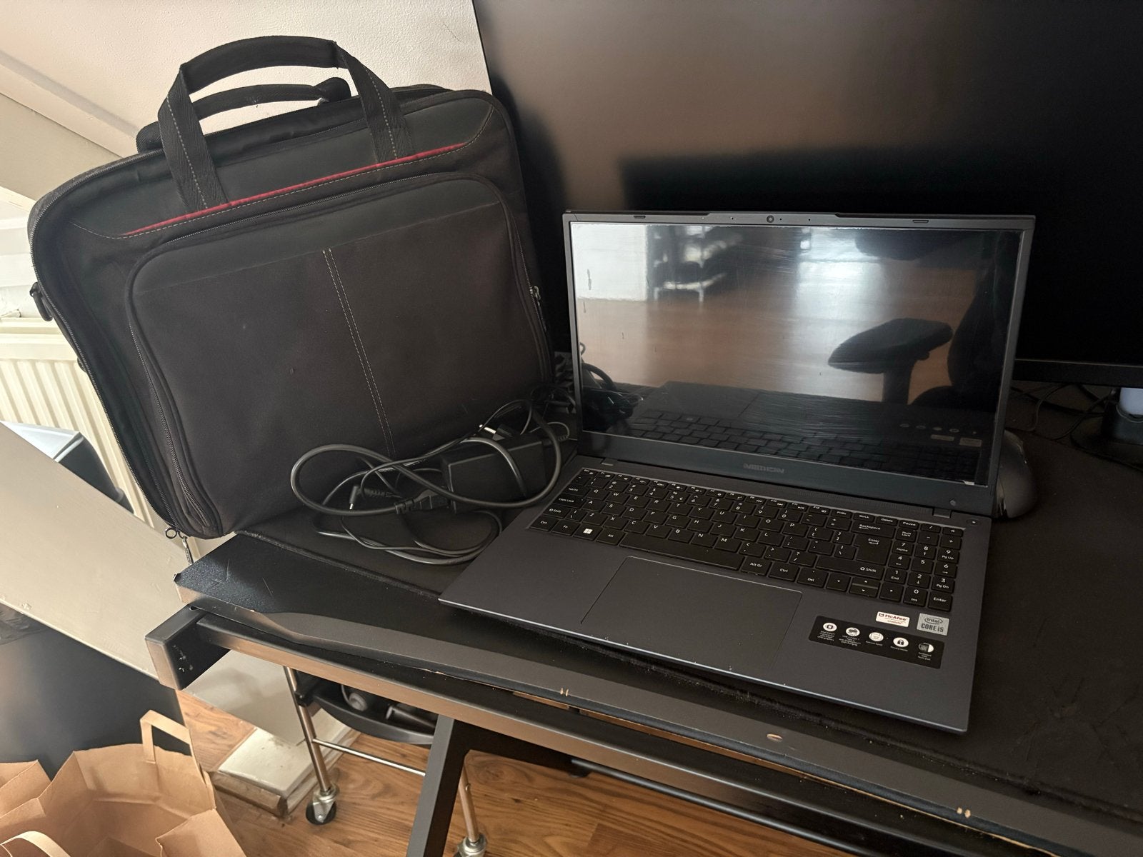 💻 Medion Laptop - Intel Core i5, 8GB RAM, 512GB SSD, 8 GB, Ophalen of Verzenden, Zo goed als nieuw, SSD