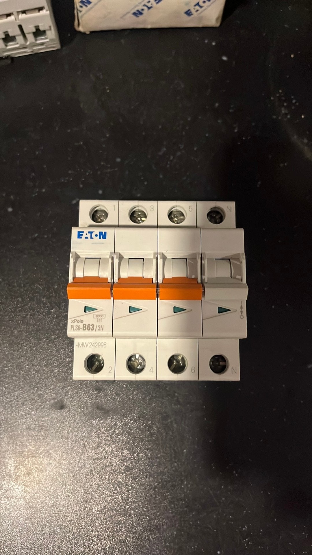eaton pls6-B63/3n, Ophalen of Verzenden, Zo goed als nieuw, Overige typen