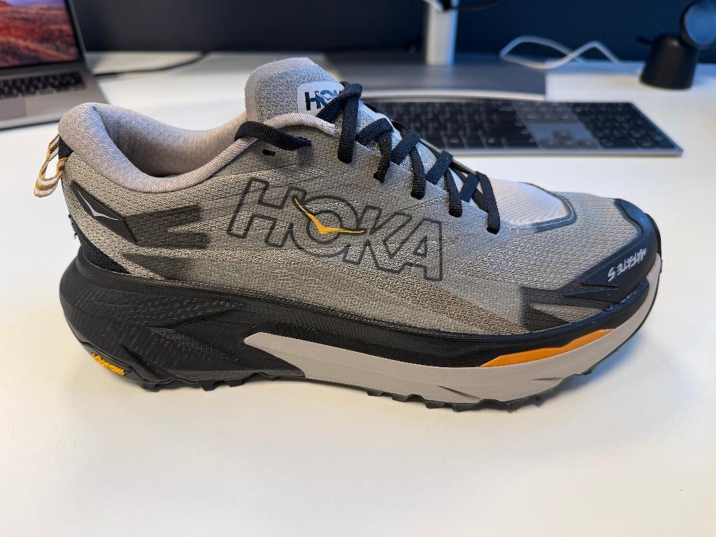Hoka Mafate 5 maat 44 2/3, Sport en Fitness, Loopsport en Atletiek, Hardloopschoenen, Zo goed als nieuw, Hardlopen, Ophalen