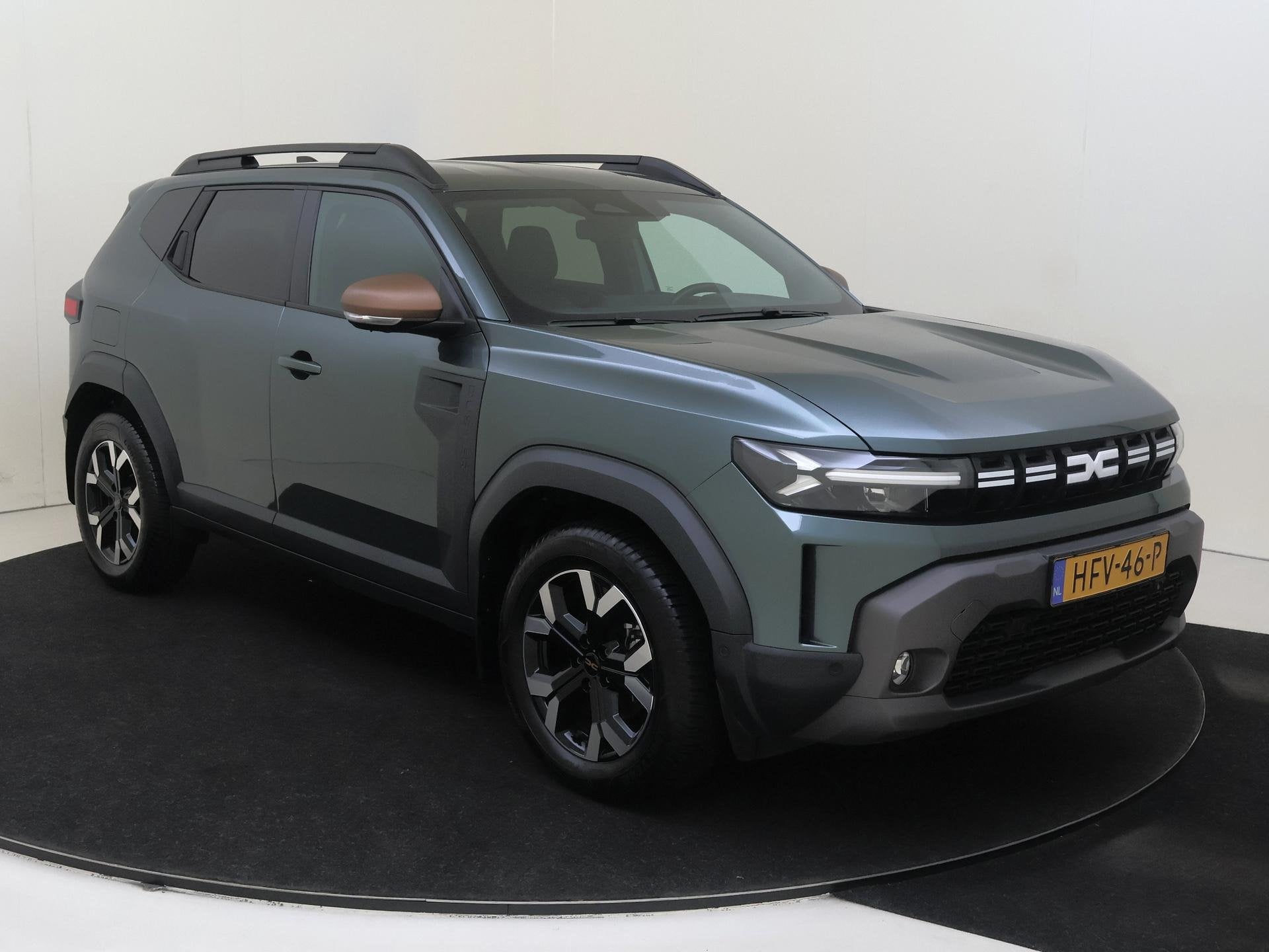 Dacia Duster 1.6 Hybrid 140 Extreme | Pack Winter | Camera |, Auto's, Dealer onderhouden, Gebruikt, 4 cilinders, Duster