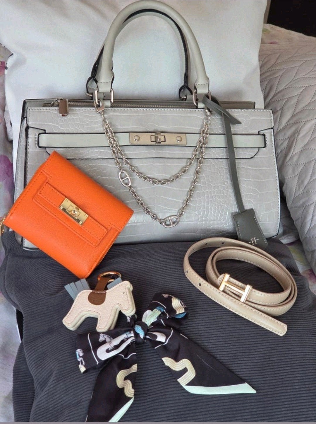 Hermes set: tas-paardje+twilly- riem, Sieraden, Tassen en Uiterlijk, Tassen | Damestassen, Ophalen of Verzenden, Nieuw, Handtas