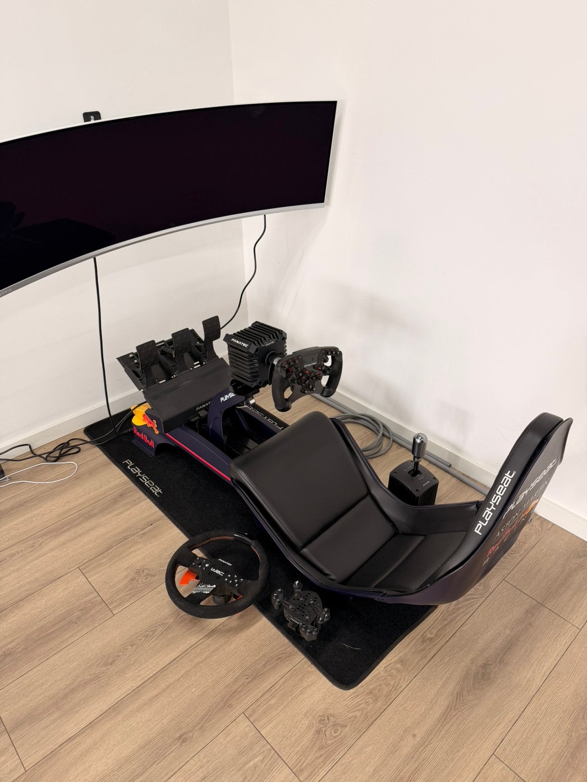Fanatec CSL DD 8Nm Direct Drive Set,Playseat Red Bull Racing, Ophalen, Zo goed als nieuw