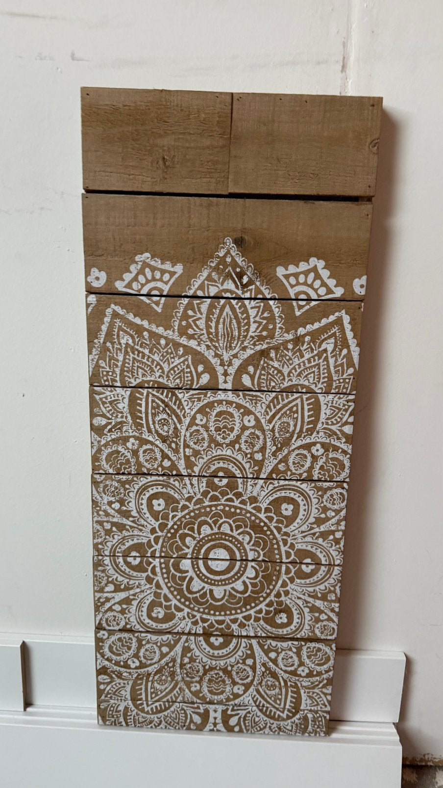 Manadala wanddecoratie op hout, Ophalen of Verzenden, Zo goed als nieuw