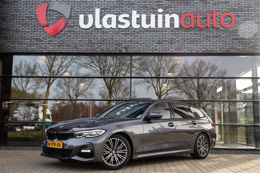 BMW 3 Serie Touring 330i High Executive M-Sport , Panoramada, Auto's, Automaat, 1998 cc, Achterwielaandrijving, Gebruikt