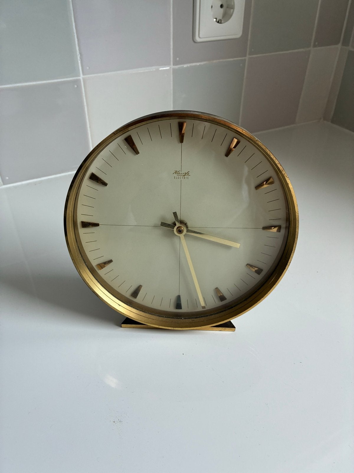 Vintage Kienzle Electric Tafelklok - Messing - Jaren 50/60, Antiek en Kunst, Antiek | Klokken, Ophalen