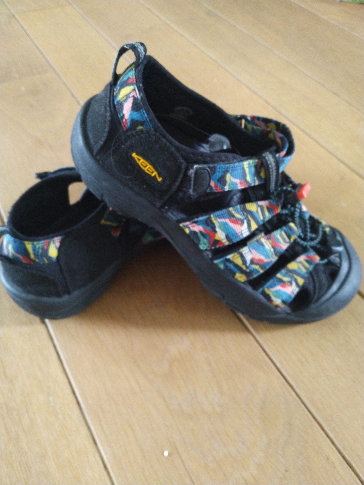 Keen sandalen maat 36, Ophalen, Zo goed als nieuw, Sjaal