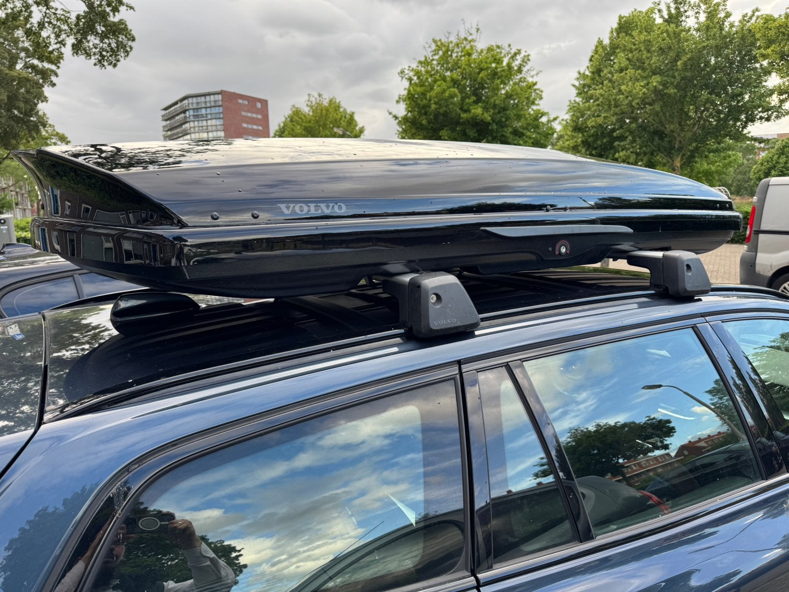 Originele Volvo dakkoffer - Space Design 520 / Dynamic 900L, Ophalen, Zo goed als nieuw