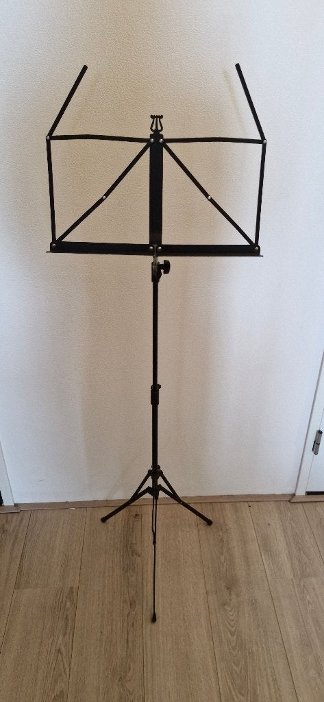 Konig & Meyer 101 - muziekstandaard zwart, Ophalen of Verzenden, Gebruikt, Muziekstandaard, Klarinet