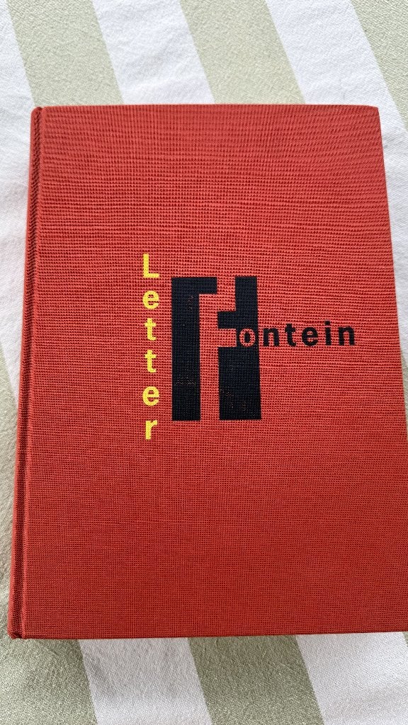 Letterfontein – 1e druk – Typografie & Lettertypes, Boeken, Ophalen of Verzenden, Zo goed als nieuw, Joep Pohlen & Geert Setola