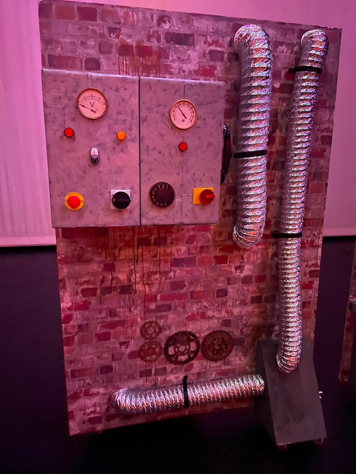 Decor musical theater verrijdbare muurtjes (zonder deur), Ophalen, Zo goed als nieuw