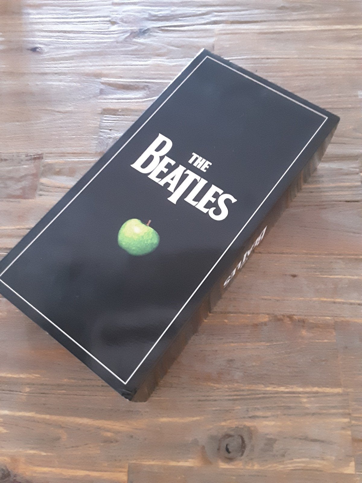 THE BEATLES CD BOX, Ophalen of Verzenden, Zo goed als nieuw, Poprock