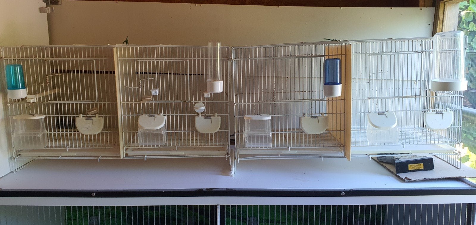 Italiaanse draadkooien, Dieren en Toebehoren, Vogels | Hokken en Kooien, Ophalen of Verzenden, Gebruikt, Broedkooi of Kweekkooi