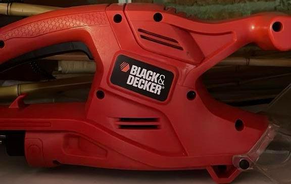 Black en Decker electrische heggenschaar, Ophalen of Verzenden, Zo goed als nieuw, Elektrisch