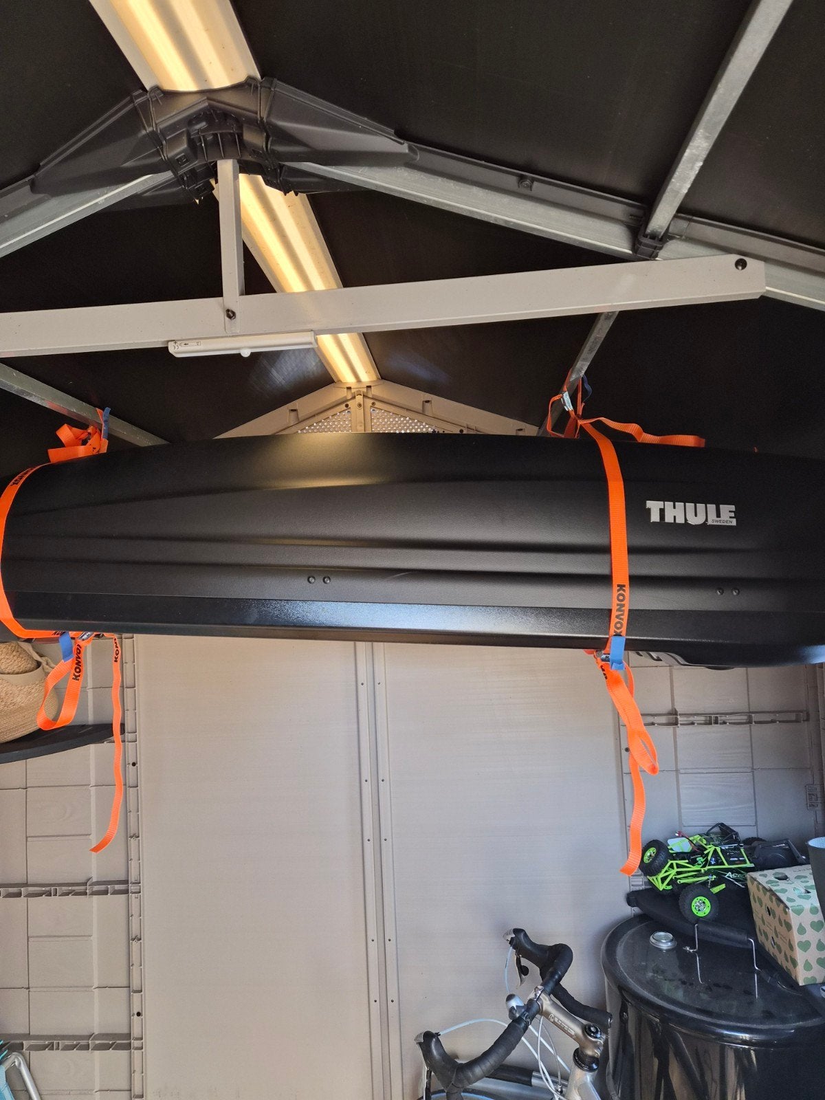Te huur !Thule 480 liter dakkoffer met dakdragers, Auto diversen, Ophalen, Nieuw