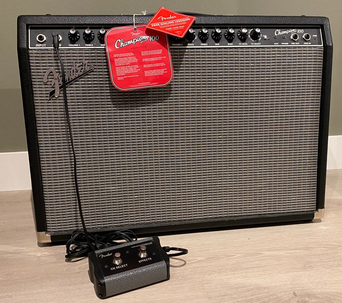 Fender Champion 100, Ophalen of Verzenden, Zo goed als nieuw, Gitaar, 50 tot 100 watt