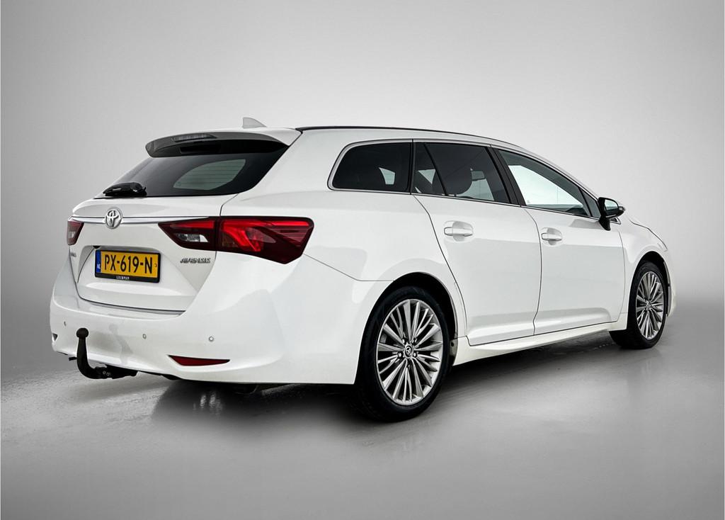 Toyota Avensis Touring Sports 1.8 VVT-i Executive Business P, Auto's, Toyota, 12 maanden, 4 cilinders, Wit, Leder
