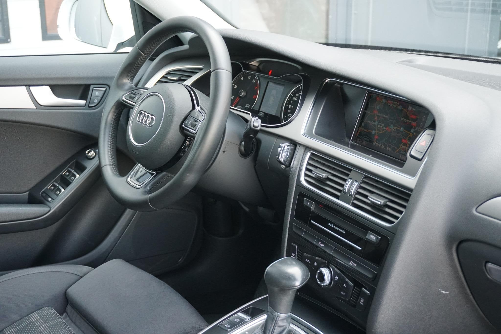 Audi A4 Avant 1.8 TFSI Business Edition *Gletsjerwit Metalli, Euro 5, Stof, Gebruikt, Zwart
