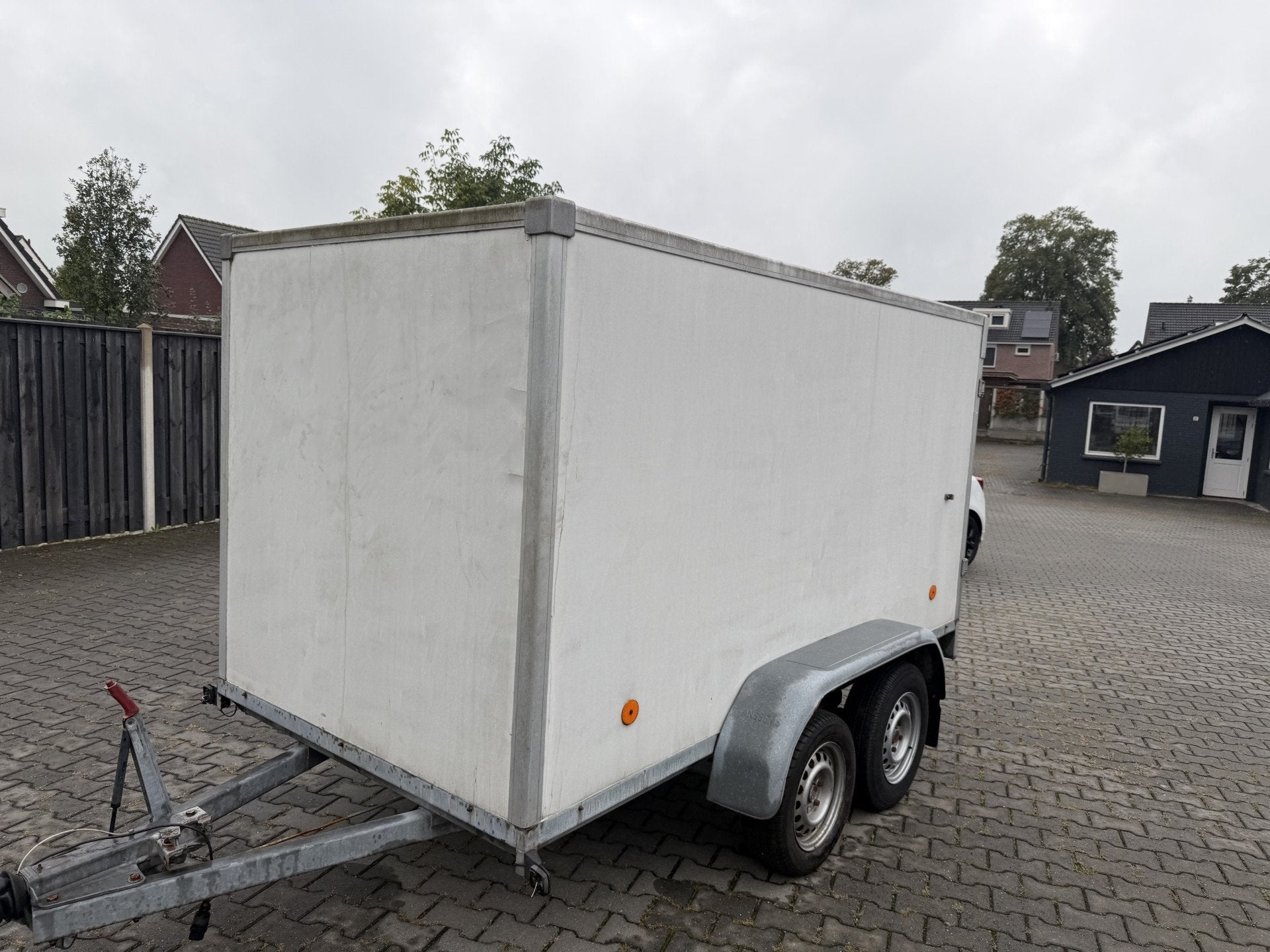 Anssems A-S 2000-3015 G 1400kg laden dichte aanhanger nu 295, Autobedrijf Neplenbroek, Gebruikt, Info@autobedrijfneplenbroek.nl
