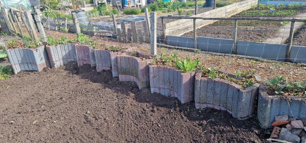 Betonnen stapel bloembakken, Tuin en Terras, Bloembakken en Plantenbakken, Ophalen, Gebruikt, 100 cm of meer, Balkon
