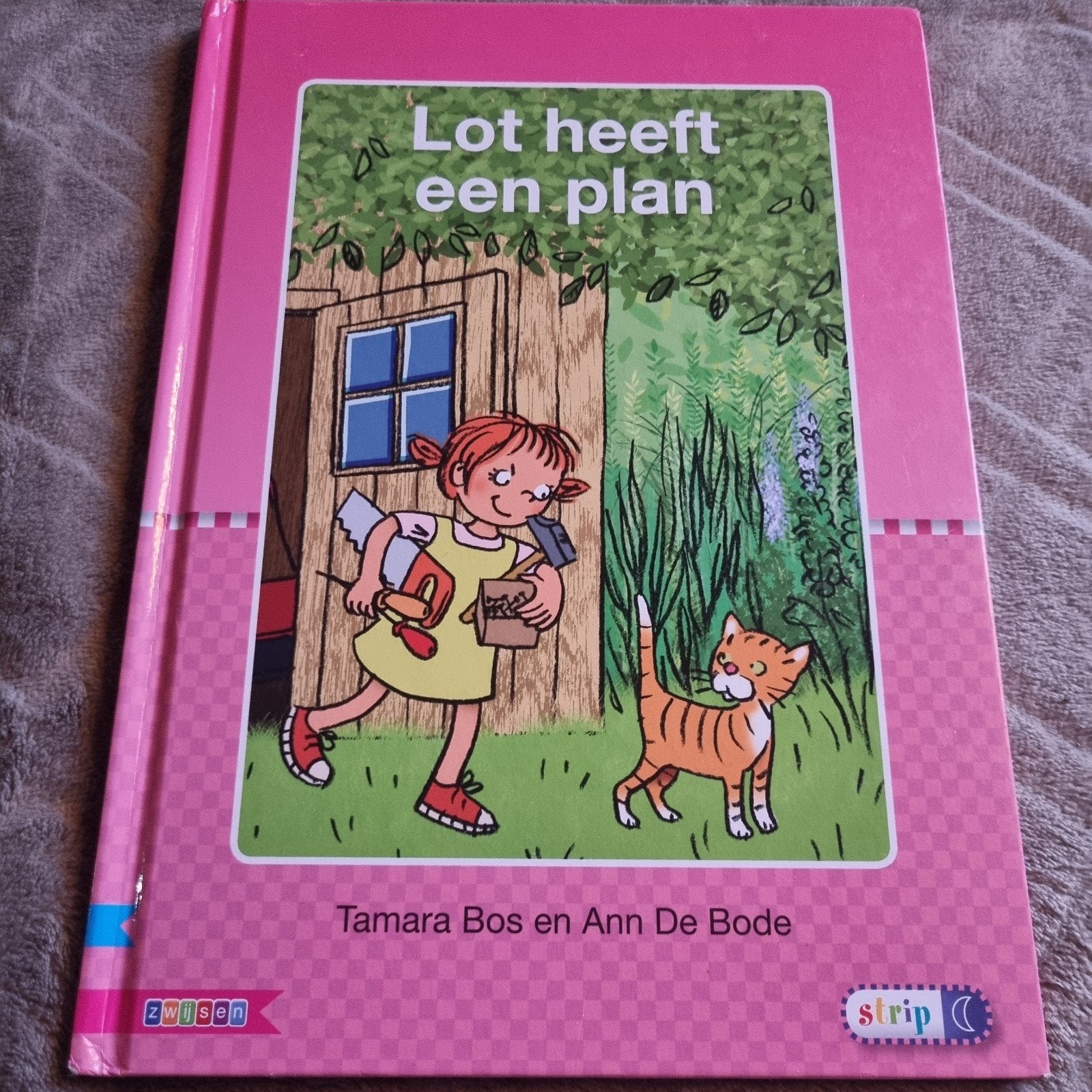 Lot heeft een plan - Veilig leren lezen (kern 8) maantjes, Ophalen of Verzenden, Zo goed als nieuw, Fictie algemeen