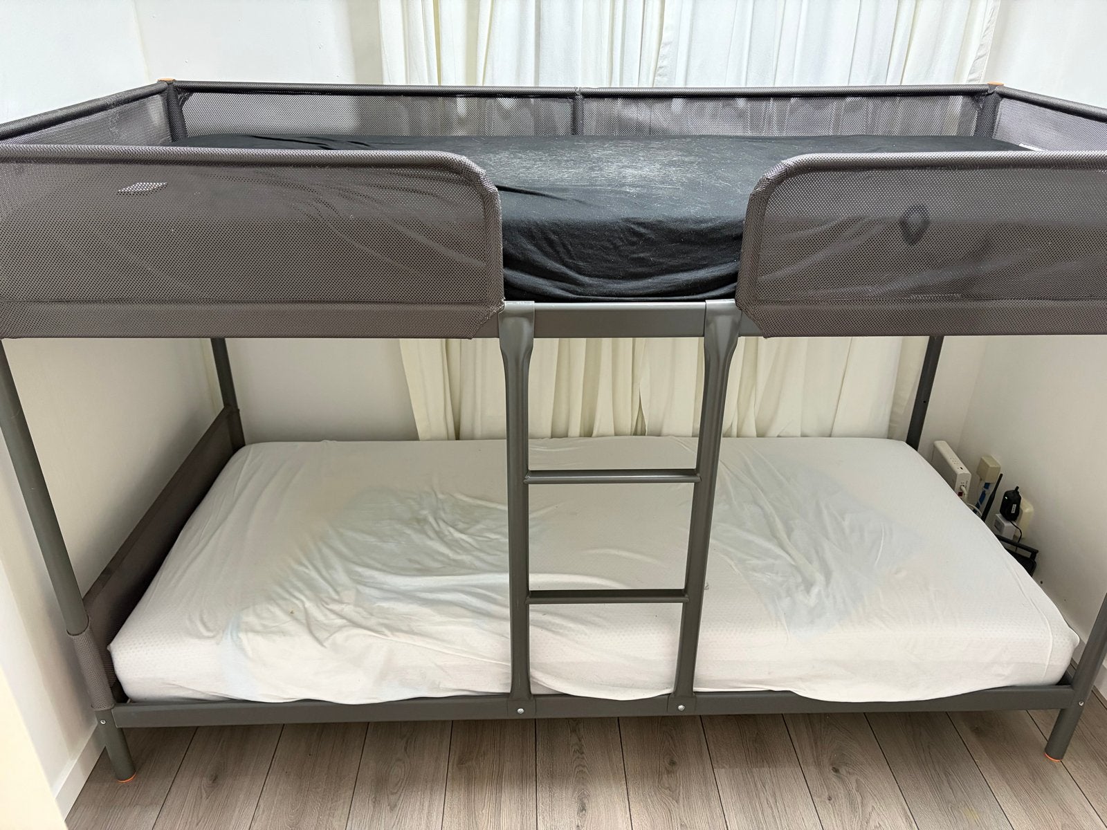 Stevig Stapelbed - Ideaal voor Kinderkamers, Ophalen, Gebruikt, 90 cm, 160 tot 180 cm