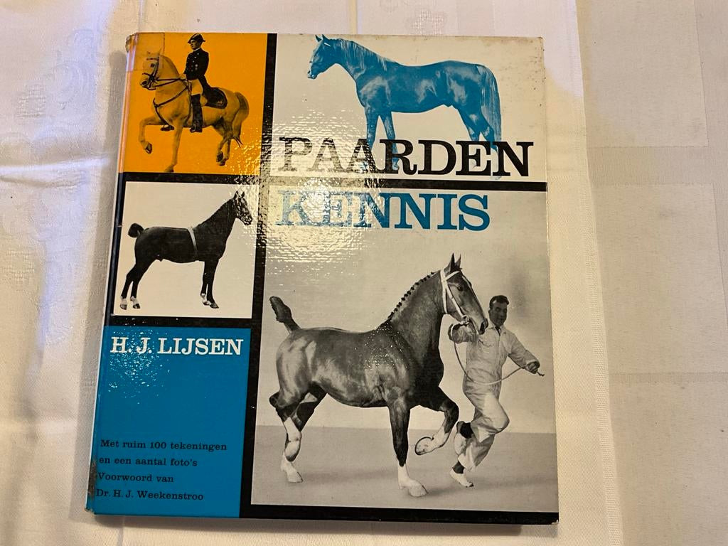 Paardenkennis - H.J. Lijsen (Vintage Boek), Boeken, Ophalen of Verzenden, Gelezen, Overige sporten