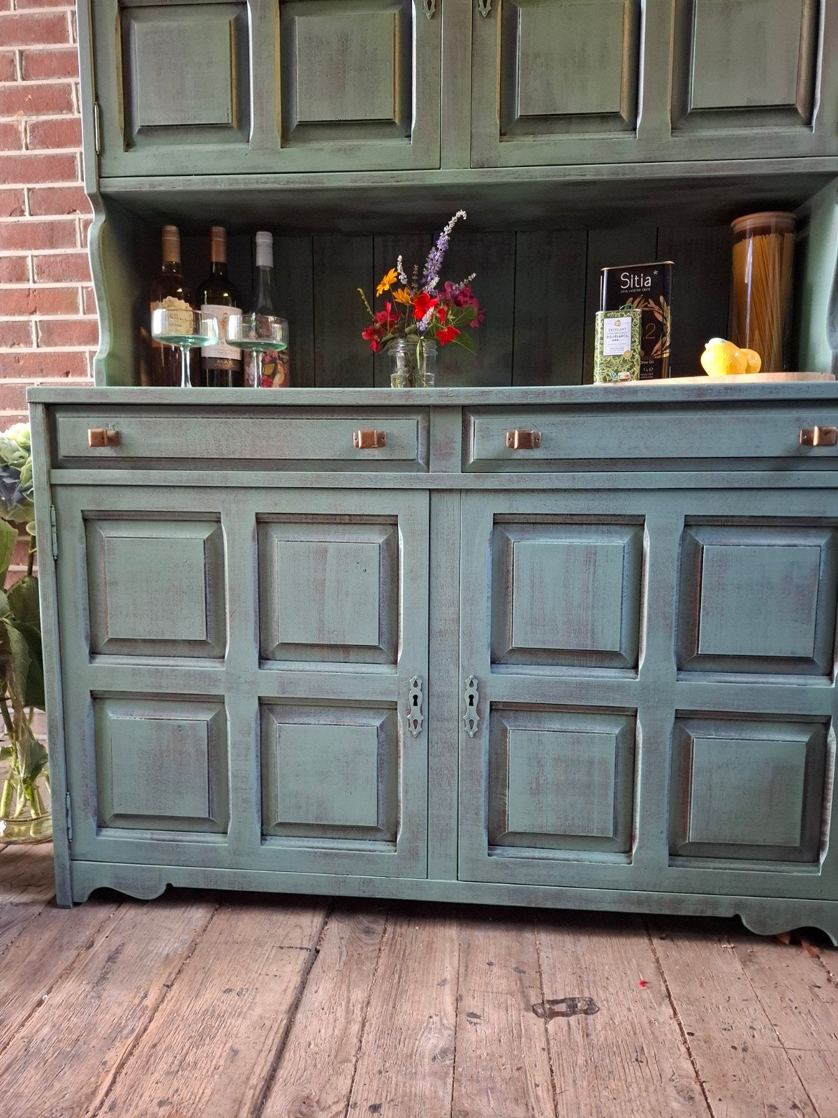 Foto 6 van mooie trendy buffetkast gesleeds