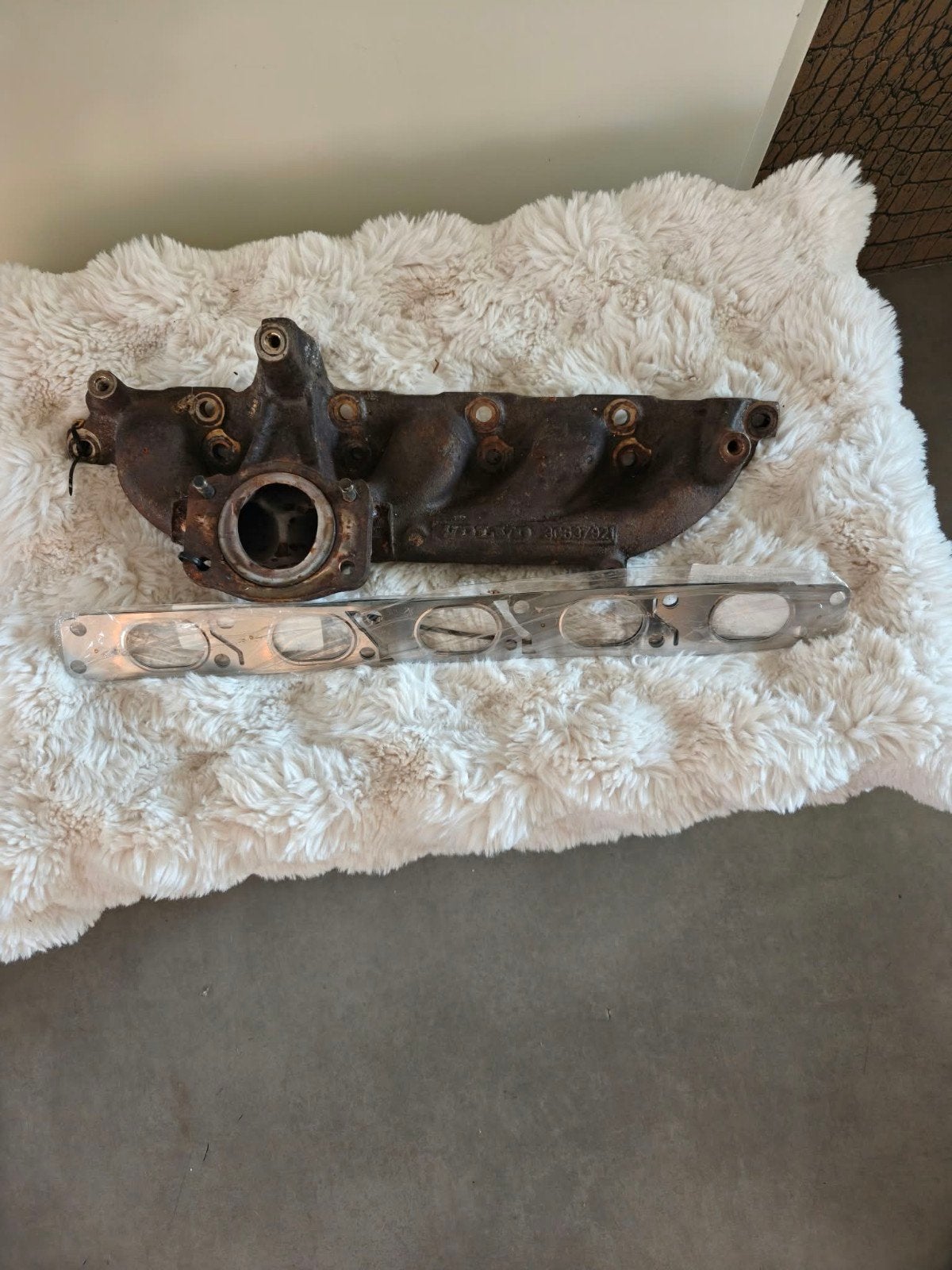 Spruitstuk Volvo V70R inclusief nieuwe pakking, Auto-onderdelen, Ophalen of Verzenden, Volvo