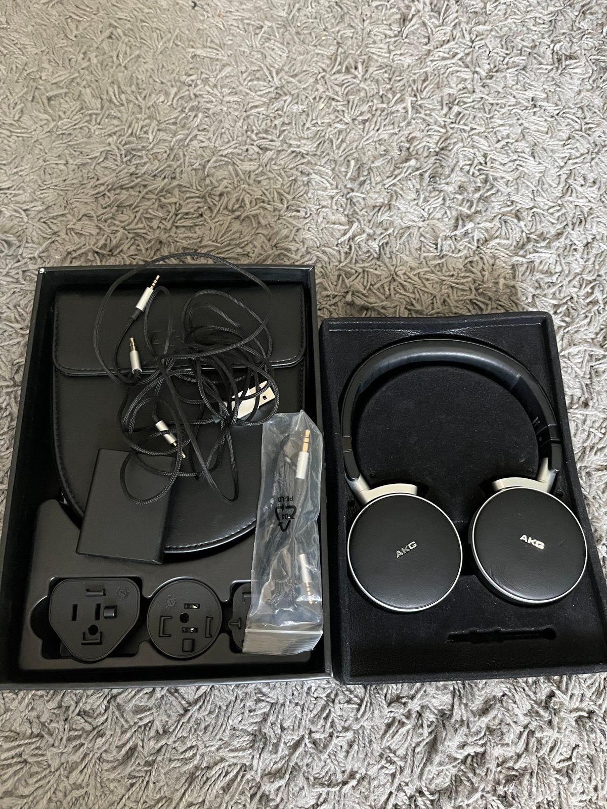 AKG K495 NC Noise Cancelling Hoofdtelefoon, AKG, Ophalen of Verzenden, Zo goed als nieuw, Noise cancelling