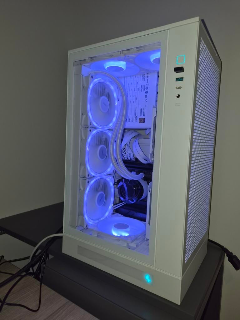 Game PC Ryzen 5 7500F RX 9060 XT - Nieuw/ZGAN onderdelen, Computers en Software, Desktop Pc's, Ophalen, 32 GB, AMD Ryzen 5, Zo goed als nieuw