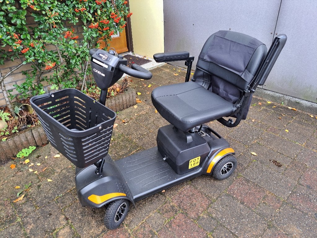scootmobiel Mango z.g.a.n., Diversen, Ophalen, 10 km/u of minder, 16 t/m 25 km, Zo goed als nieuw