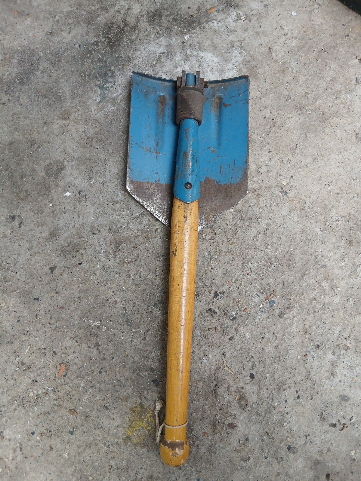 Opvouwbare schep/schoffel - Handig tuingereedschap, Doe-het-zelf en Verbouw, Ophalen of Verzenden, Gebruikt, Overige typen, Overige merken