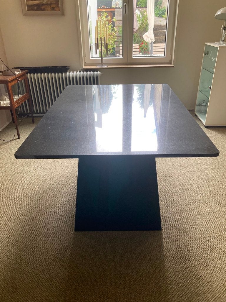 Te koop prachtige granieten tafel, Huis en Inrichting, Tafels | Salontafels, Zo goed als nieuw, 50 – 75, 100 tot 150 cm, 200 cm of meer