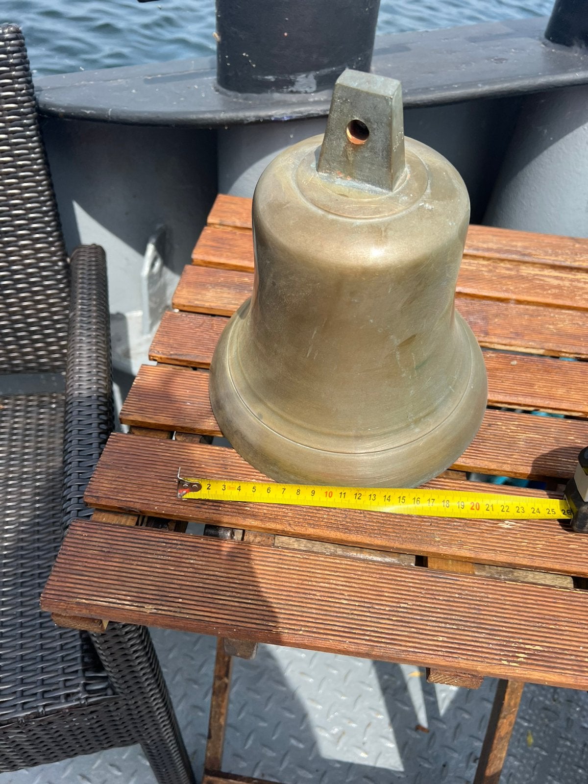 Bronzen scheepsbel met numer 4278, Ophalen