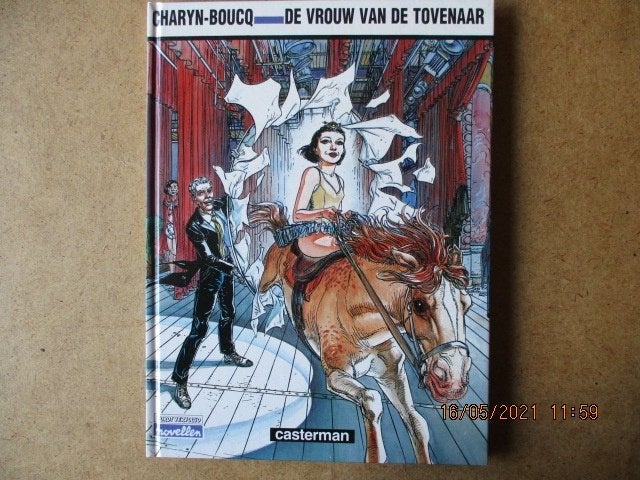 adv2412 de vrouw van de tovenaar hc, Boeken, Eén stripboek, Ophalen, Gelezen