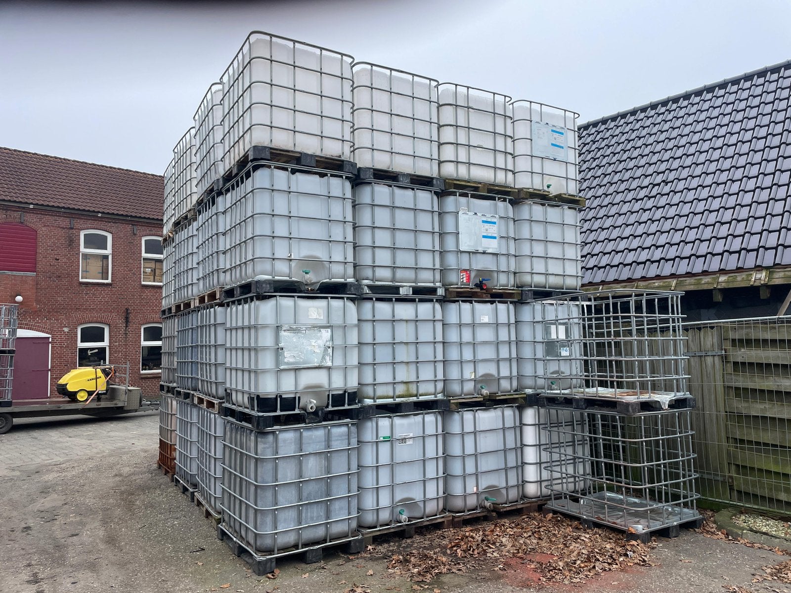 +/- 30 Gebruikte IBC 1000L met open bovenkant!, Gebruikt, 100 cm of meer, ., 60 cm of meer