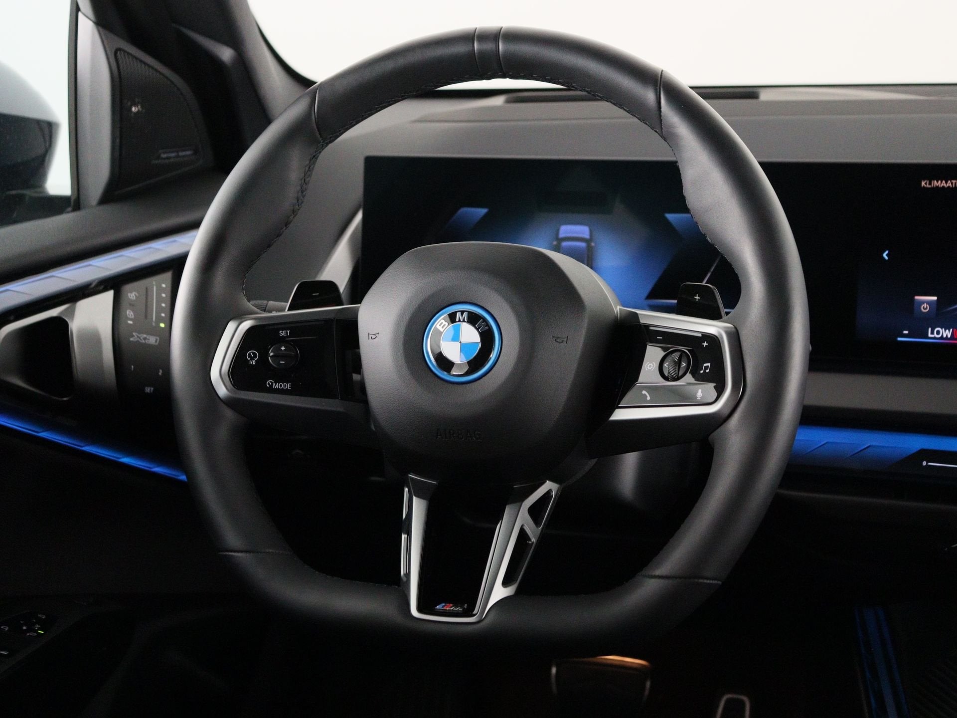BMW X3 30e xDrive SoH 100% (bj 2026, automaat), Gebruikt, 4 cilinders, Blauw, Overige brandstoffen
