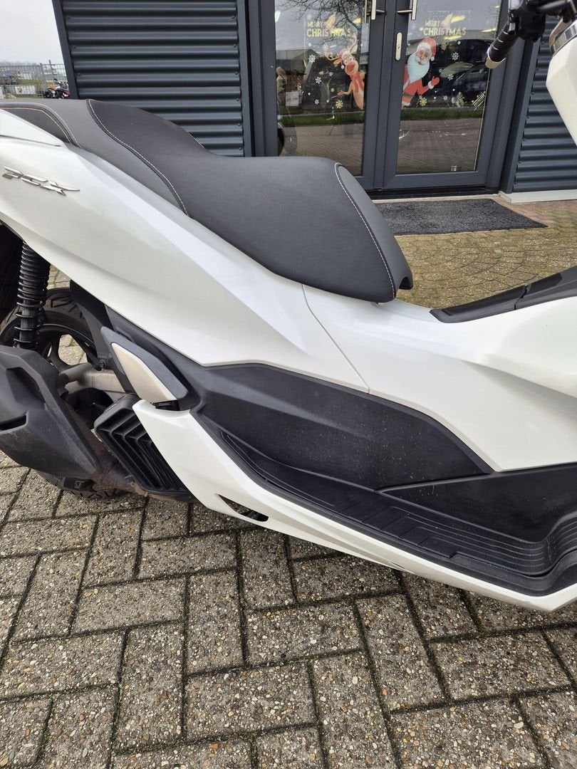 HONDA PCX 125 (bj 2021), Motoren, Scooter, HONDA, Bedrijf, Onbekend