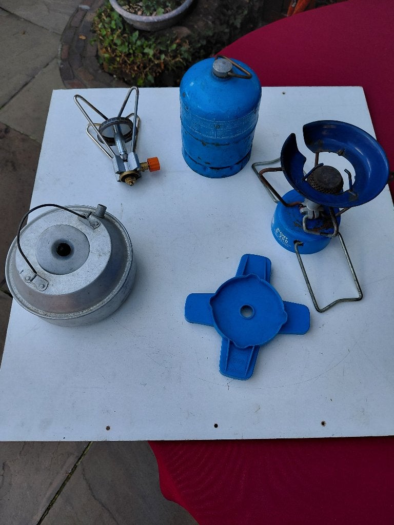 te koop een camping  gas kook stel  met 2 type   branders, Ophalen of Verzenden, Zo goed als nieuw