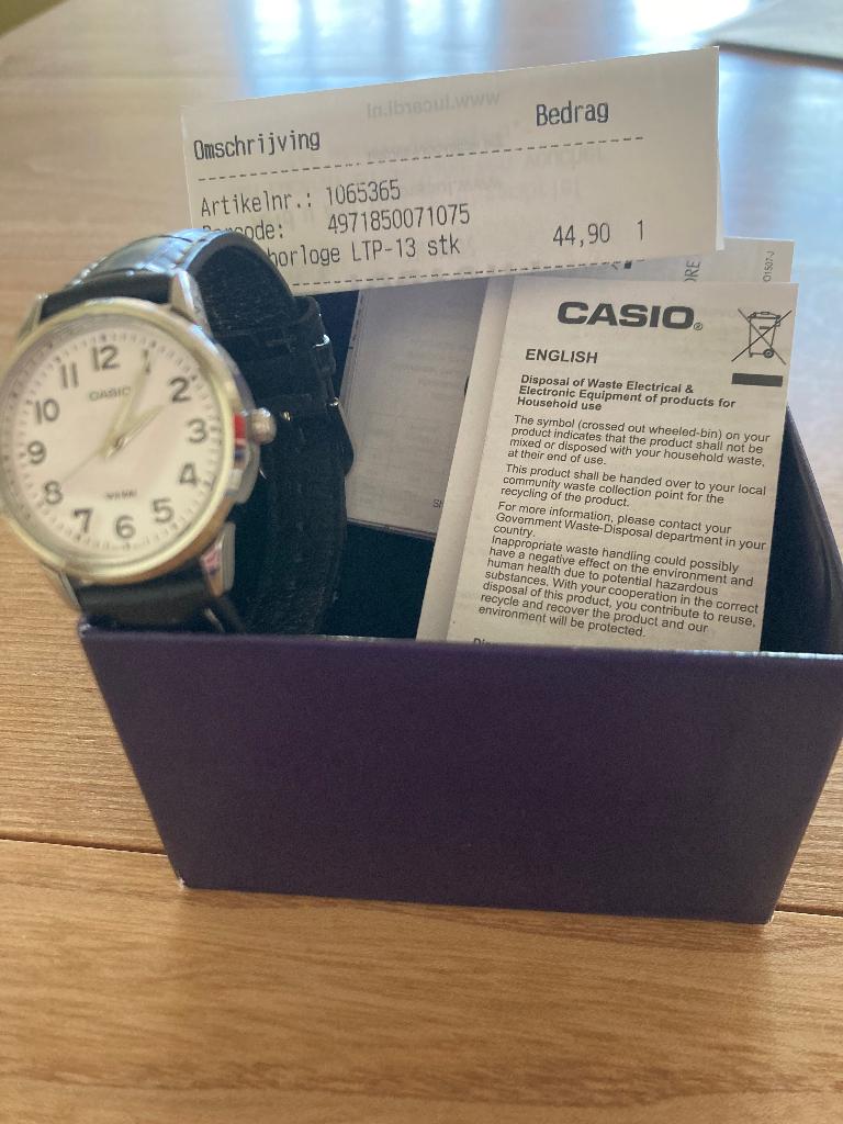 Casio horloge, Sieraden, Tassen en Uiterlijk, Horloges | Dames, Overige merken, Overige materialen, Polshorloge, Kunststof