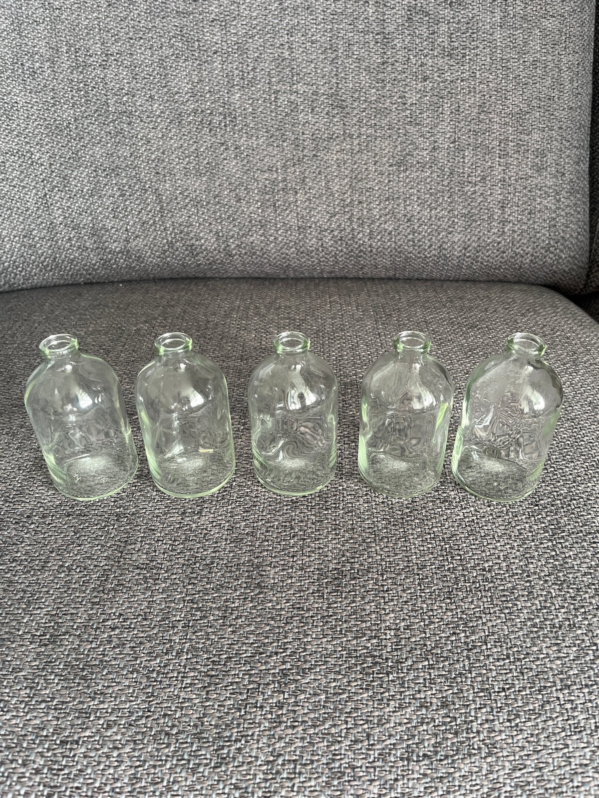 Set van 5 kleine glazen flesjes, Ophalen