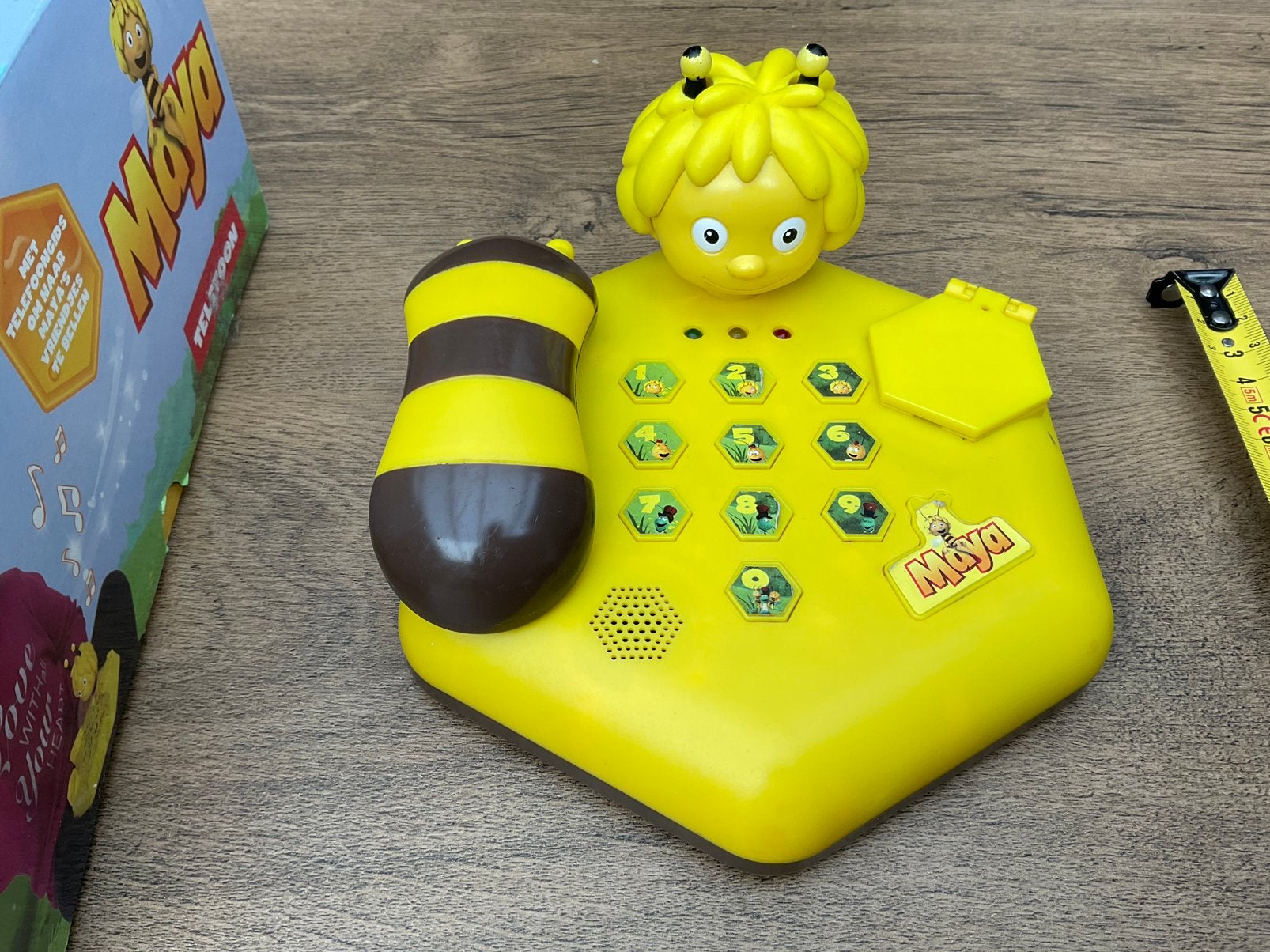 Zgan, niet kapot en alles werkt, Maya Maja de bij telefoon, Verzamelen, Ophalen, Overige figuren, Zo goed als nieuw, Gebruiksvoorwerp