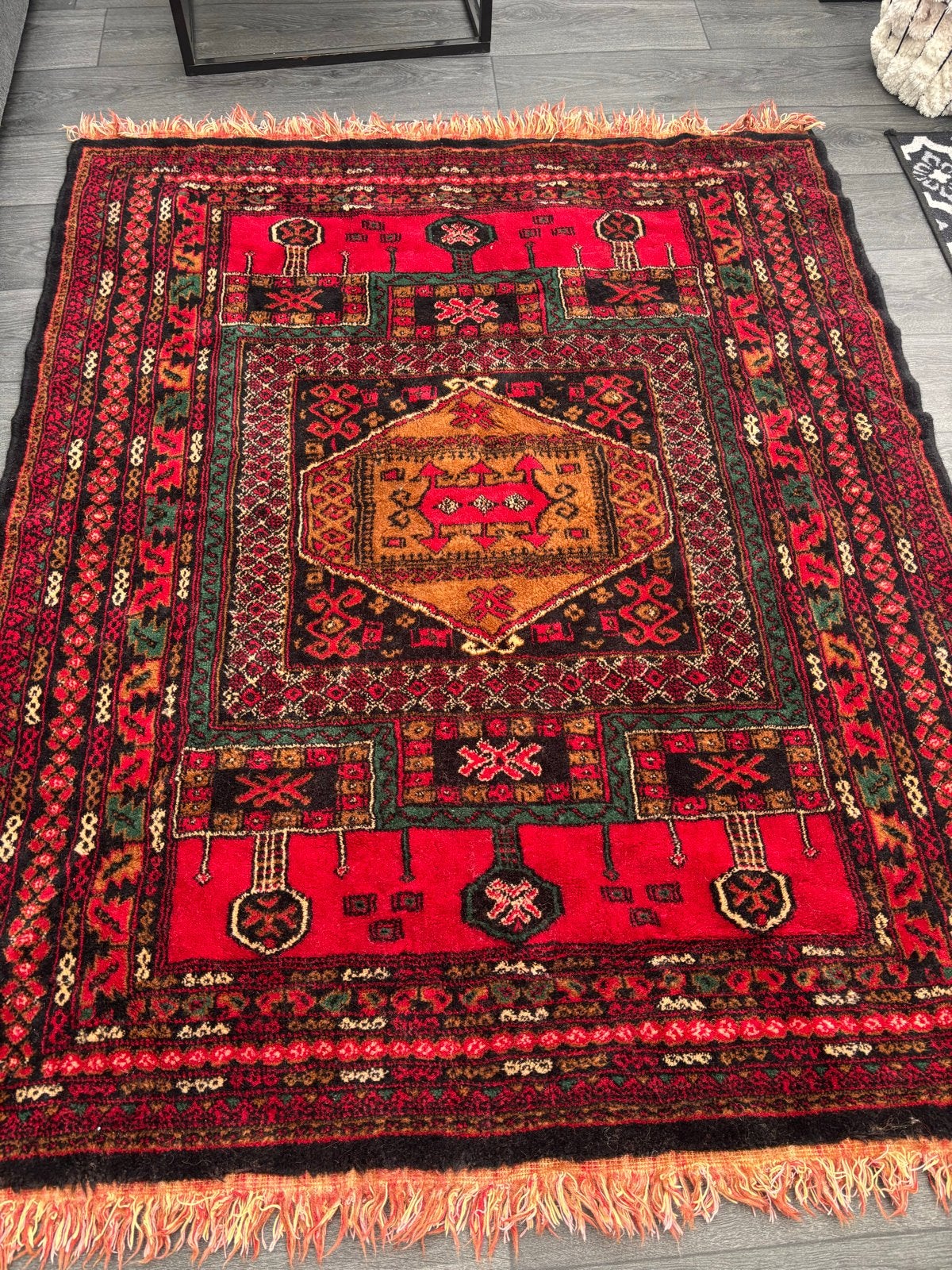 Prachtig handgeknoopt Perzisch tapijt, rood met patronen, 100 tot 150 cm, Ophalen of Verzenden, Zo goed als nieuw, 150 tot 200 cm
