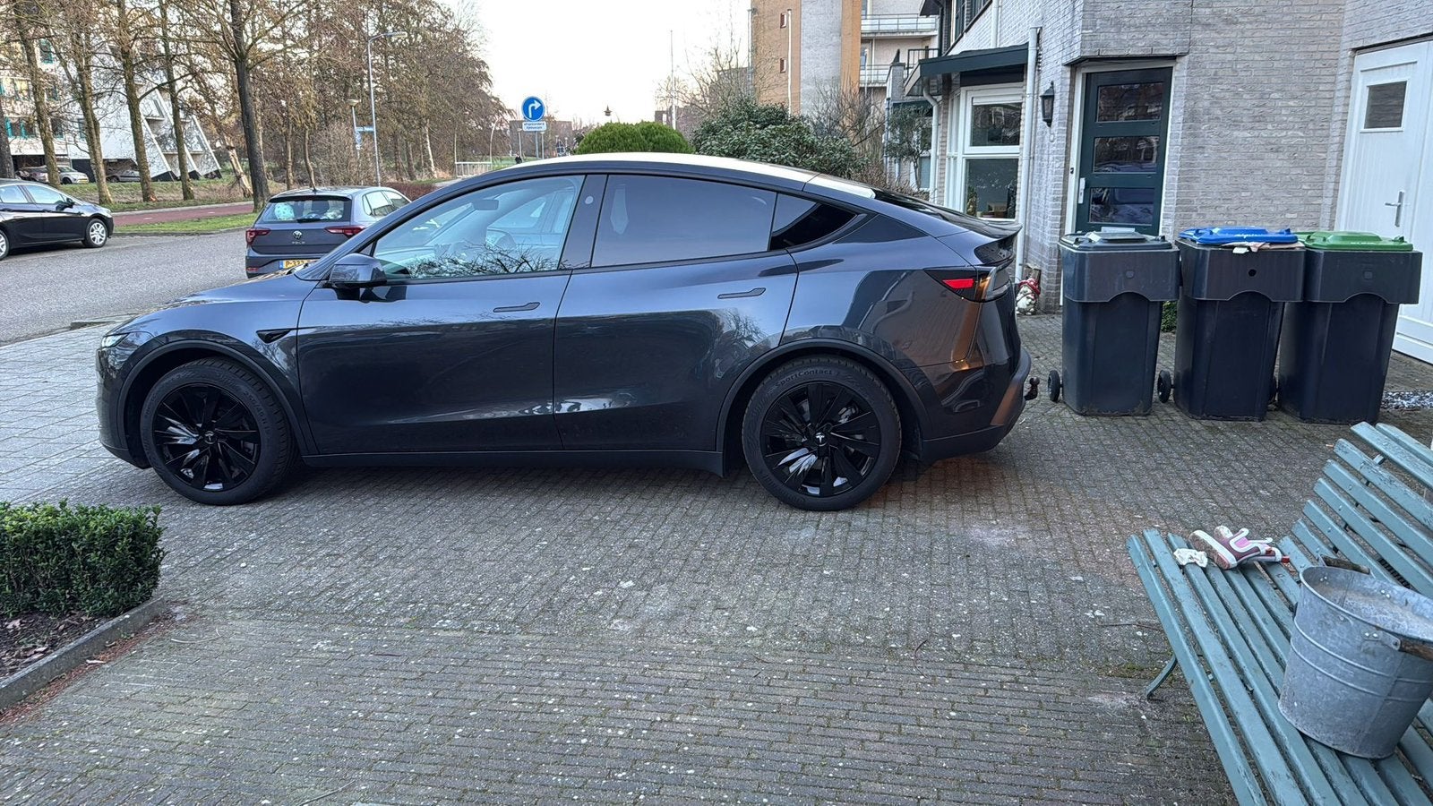 Tesla Model Y Juniper - 19 Inch Wieldoppen Zwart, Auto diversen, Wieldoppen, Ophalen, Zo goed als nieuw