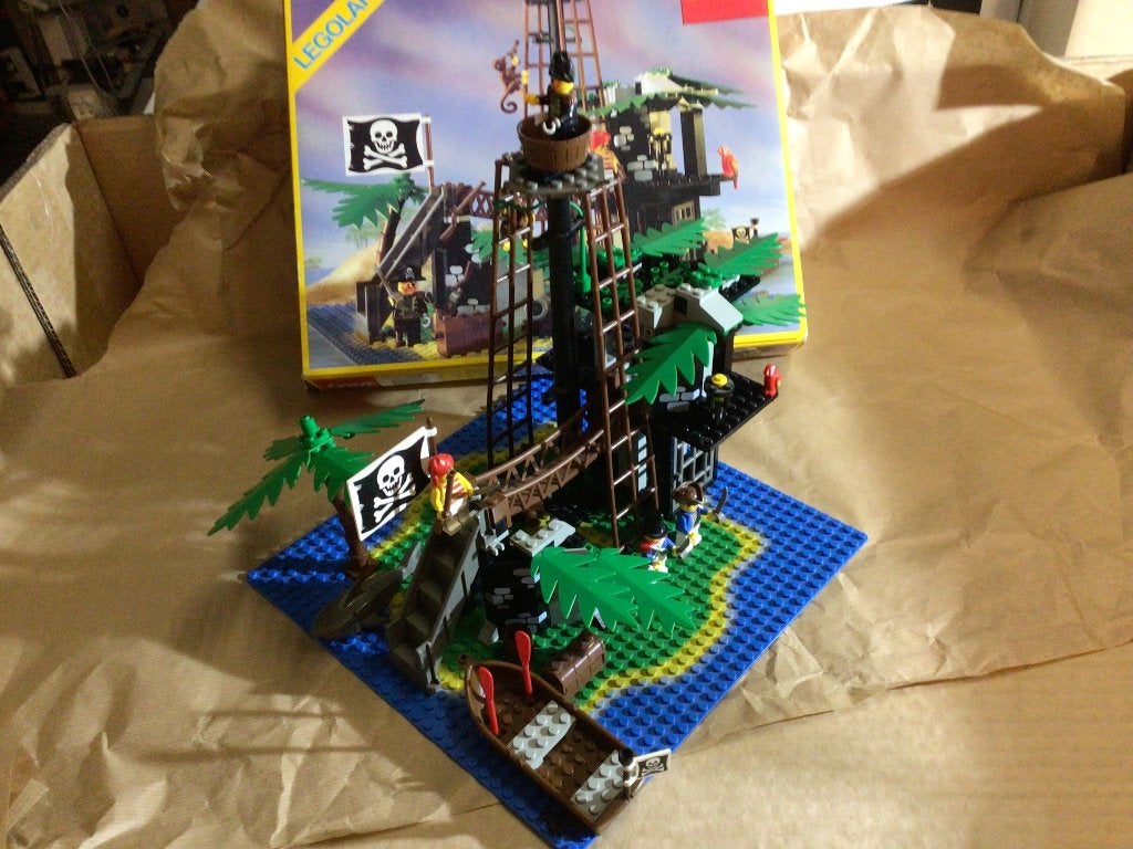 lego piraten eiland, Ophalen of Verzenden